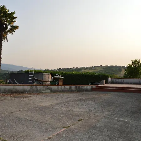 Apartment In Famiglia Relax E Natura
